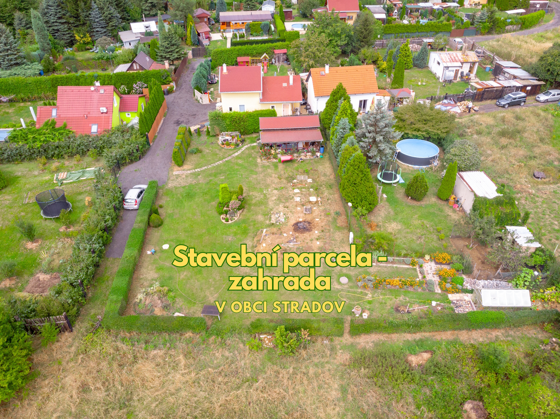 Stavební parcela - zahrada - Stradov